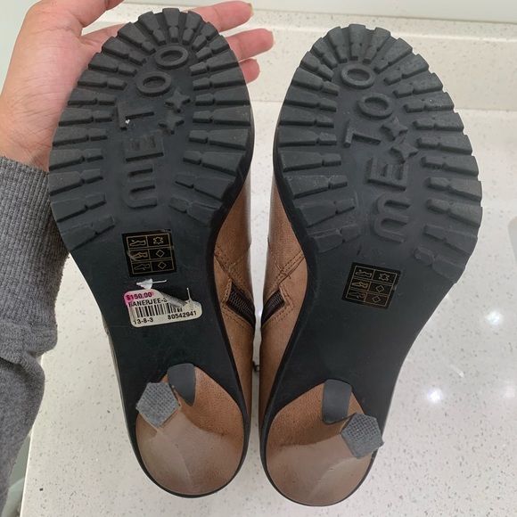 NWT me too Booties - Picture 7 of 8